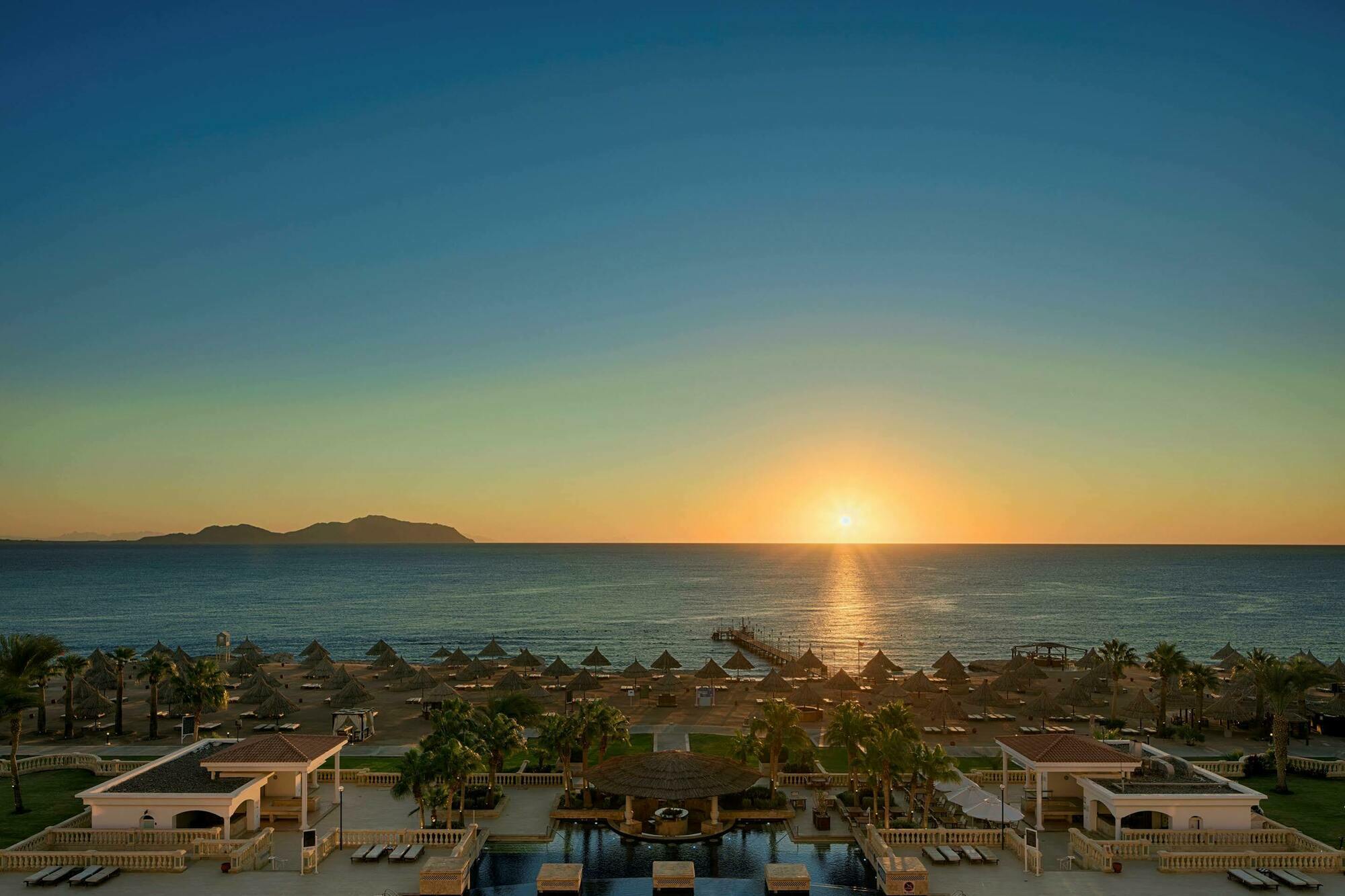 Sheraton Sharm Hotel, Resort, Villas & Spa Exterior photo